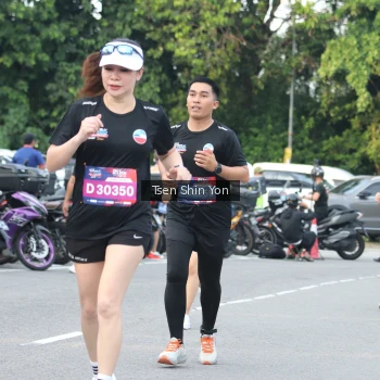 Runner Photo 3843243