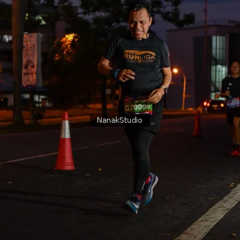 Runner Photo 3843250