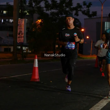 Runner Photo 3843302
