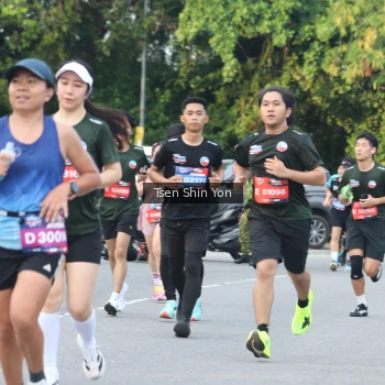 Runner Photo 3843343