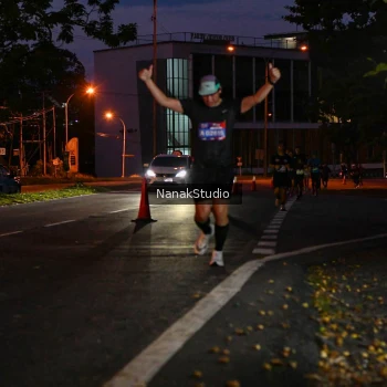 Runner Photo 3843391