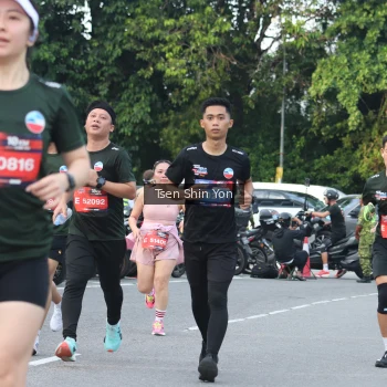 Runner Photo 3843410