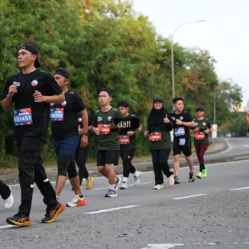 Runner Photo 3843495