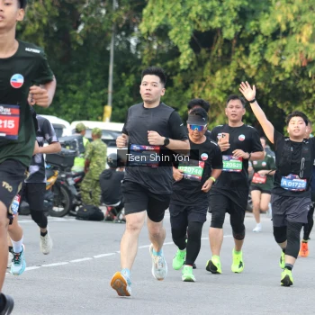 Runner Photo 3843541