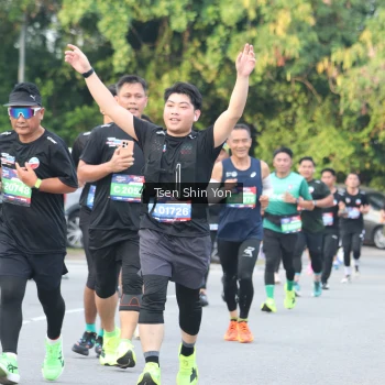Runner Photo 3843552