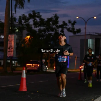 Runner Photo 3843622