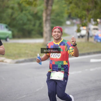 Runner Photo 3843659