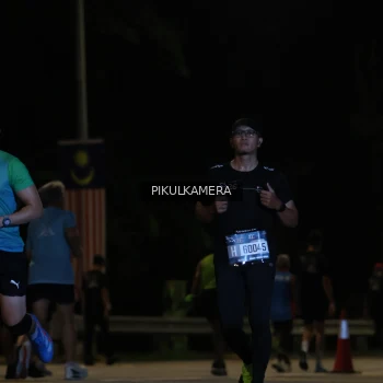 Runner Photo 3843676