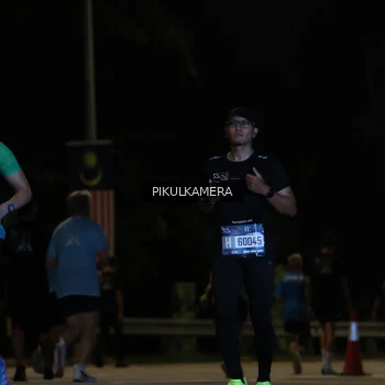 Runner Photo 3843677