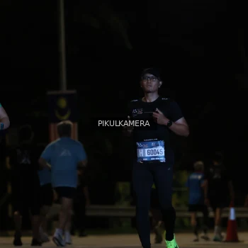 Runner Photo 3843685
