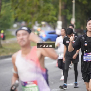 Runner Photo 3843703