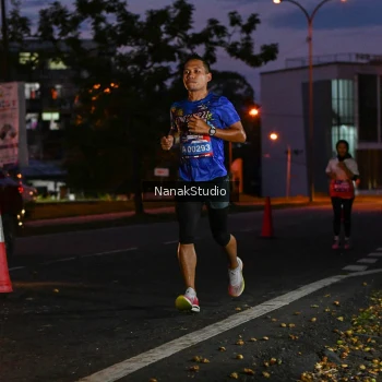 Runner Photo 3843757