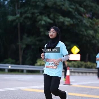 Runner Photo 3843765