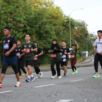 Runner Photo 3843772