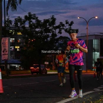 Runner Photo 3843792