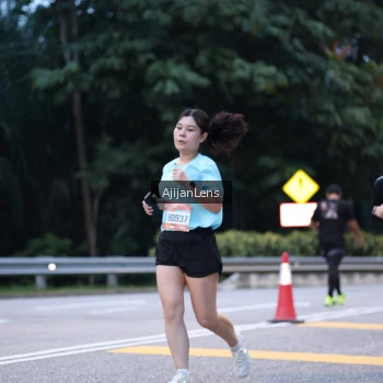 Runner Photo 3843818