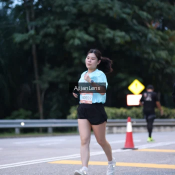 Runner Photo 3843842