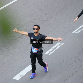 Runner Photo 3843859