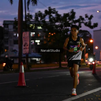 Runner Photo 3843878
