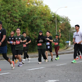 Runner Photo 3843895