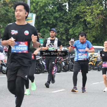 Runner Photo 3844046