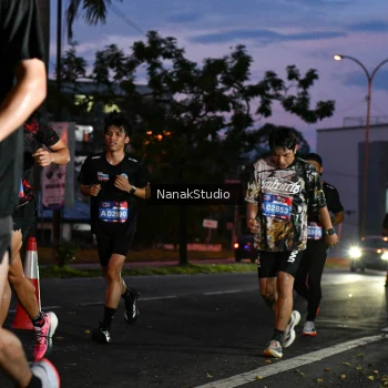 Runner Photo 3844060