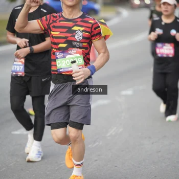 Runner Photo 3844306