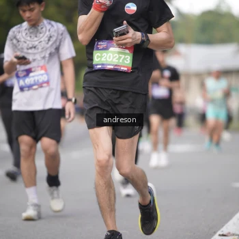 Runner Photo 3844330