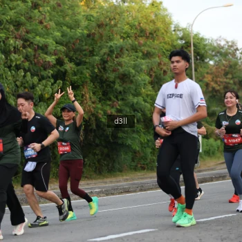 Runner Photo 3844333