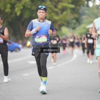 Runner Photo 3844392