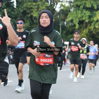 Runner Photo 3844495