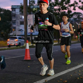 Runner Photo 3844565