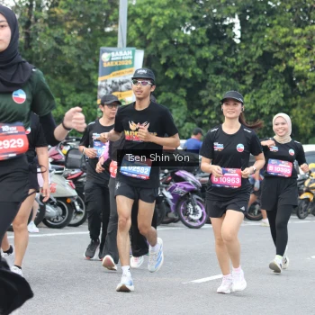 Runner Photo 3844651