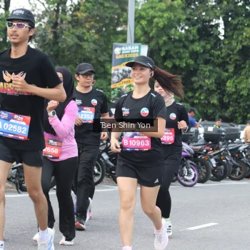Runner Photo 3844660