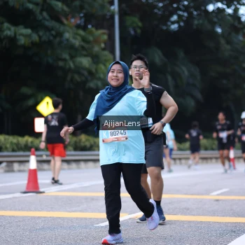 Runner Photo 3844671