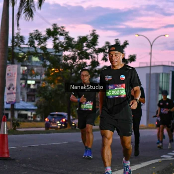 Runner Photo 3844711