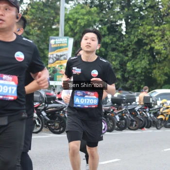 Runner Photo 3844776