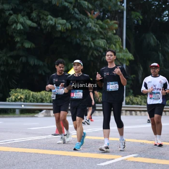 Runner Photo 3844777