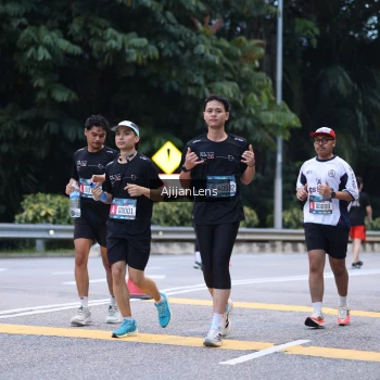 Runner Photo 3844803