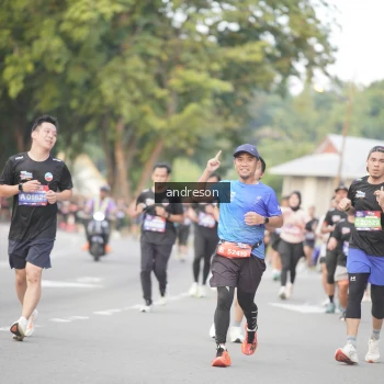Runner Photo 3844836