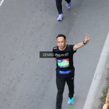 Runner Photo 3844868