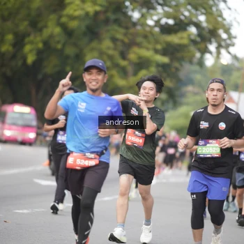 Runner Photo 3844912