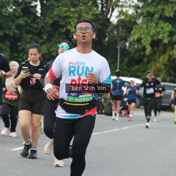 Runner Photo 3844959