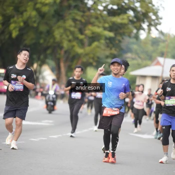 Runner Photo 3844997