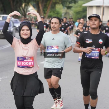 Runner Photo 3845018