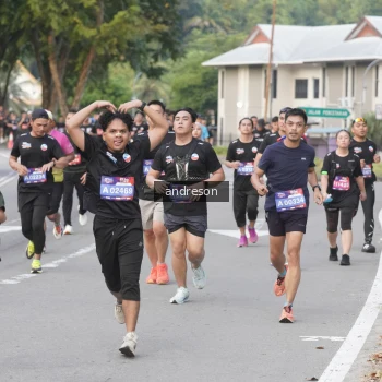 Runner Photo 3845045