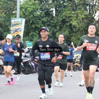 Runner Photo 3845136