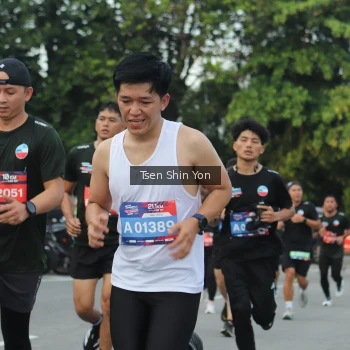 Runner Photo 3845225