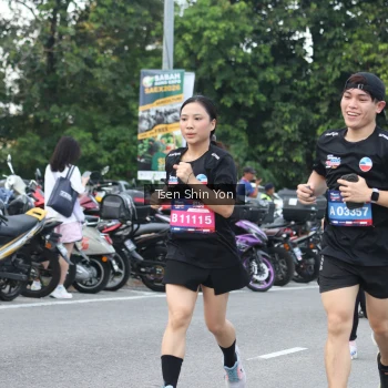 Runner Photo 3845321
