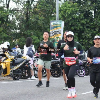Runner Photo 3845379